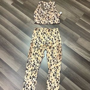 Fabletics Set